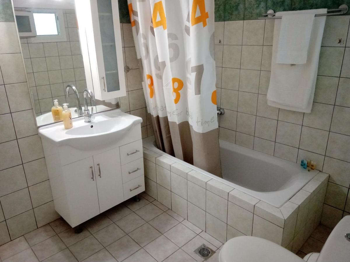 Panagos Quiet Hidden Apartments Argostoli  Ngoại thất bức ảnh